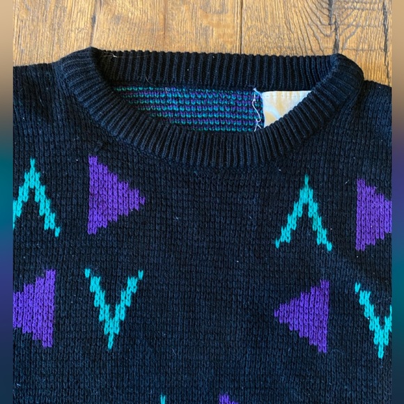 SOLD Vintage 80’s Sweater - Picture 4 of 5